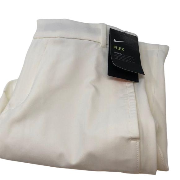 Nike Men’s Flex Hybrid Golf Shorts - Picture 2 of 3